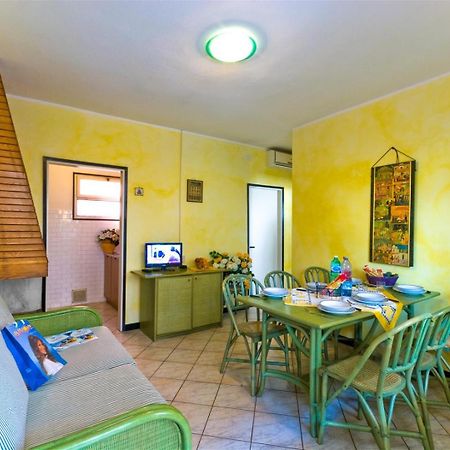 Apartamento Glicini Bibione Exterior foto