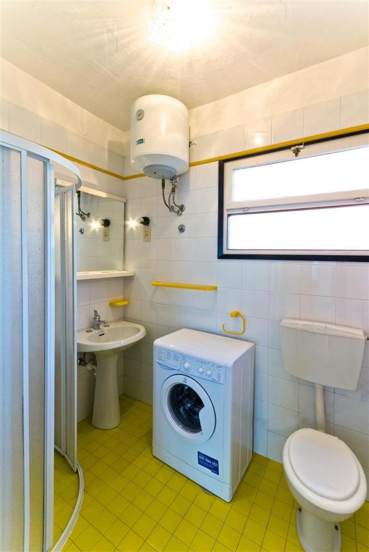 Apartamento Glicini Bibione Exterior foto