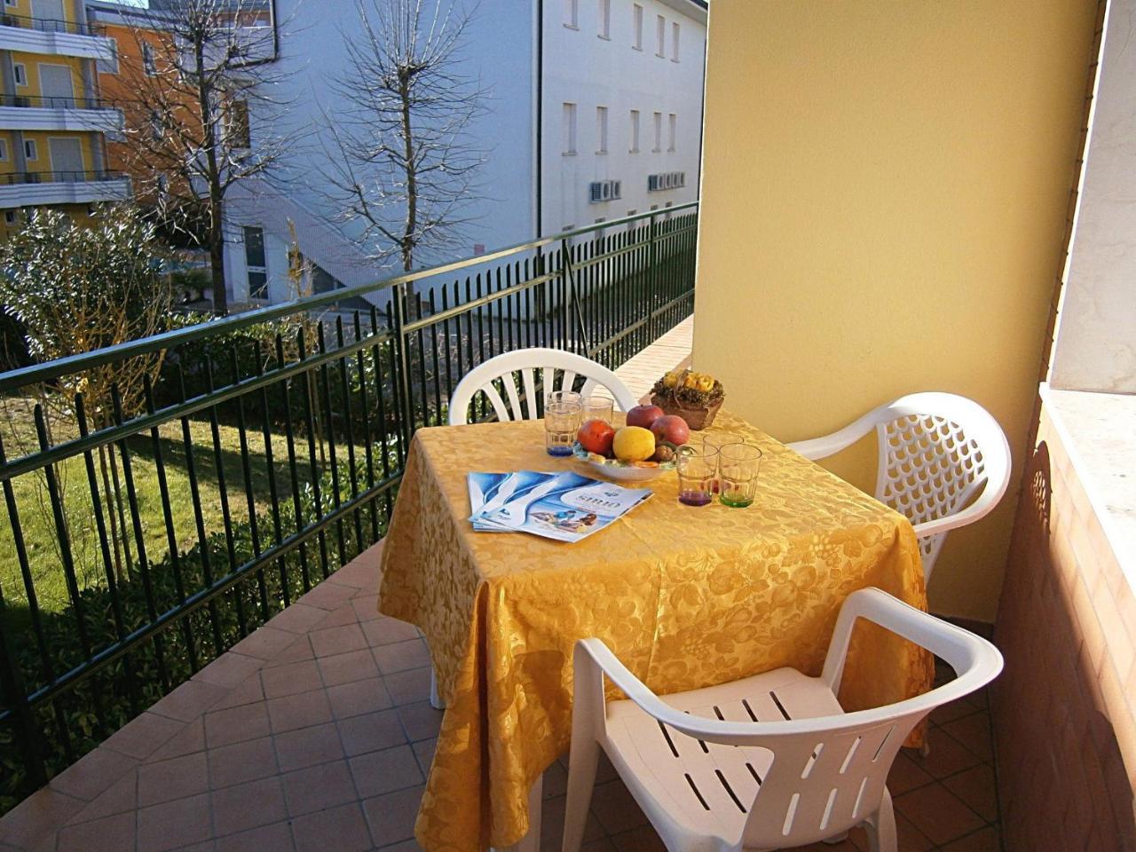 Apartamento Glicini Bibione Exterior foto